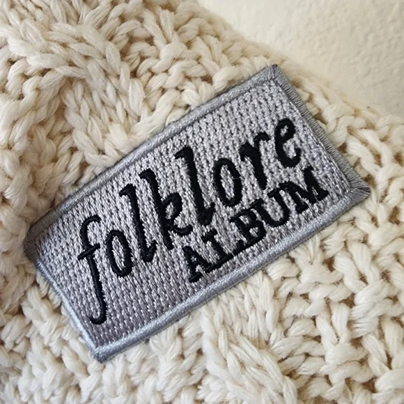 Taylor Swift Original Folklore Album Patch Cardigan Sweater M/L - Picture 7 of 9